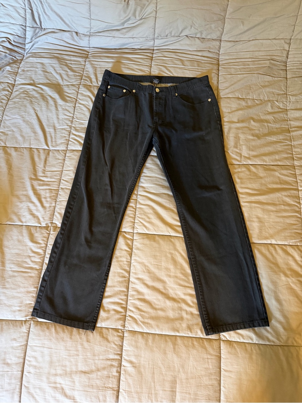 Akademiks Men's Black Straight Jeans